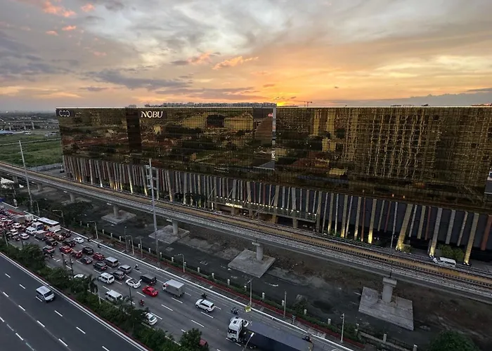 Cozy Family With View Near Of Dreams Casino, Airport, Solaire, Okada, Ayala Malls And Moa